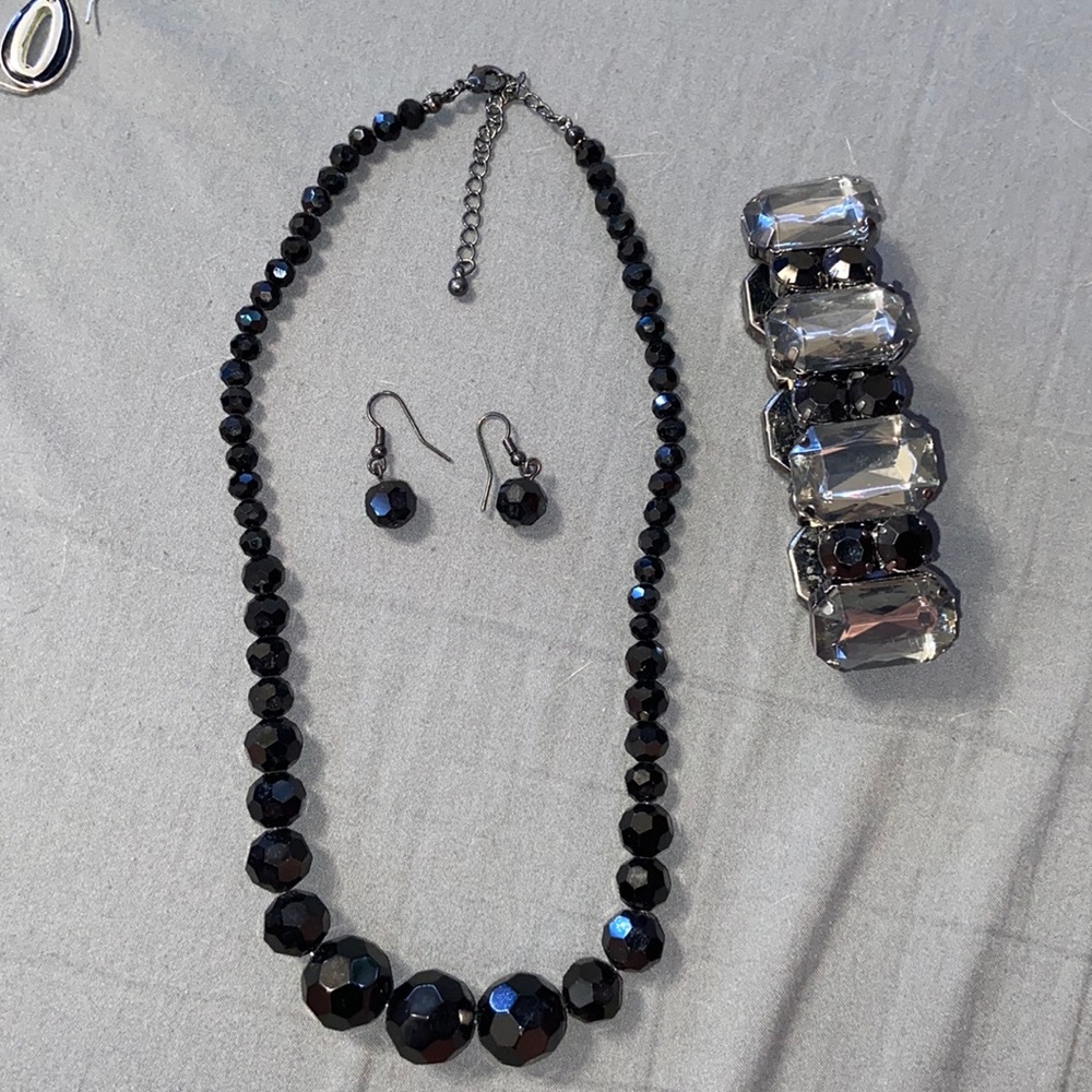 necklace, earring, bracelet all together
